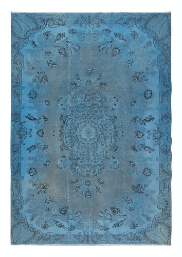7x10 light blue modern area - light,